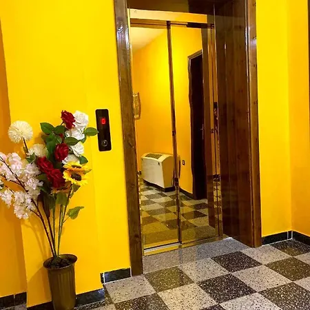 Hotel Mali I Robit Golem (Tirana)