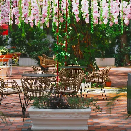 Lägenhet Mali I Robit Golem (Tirana)