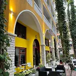 Apartment Mali I Robit