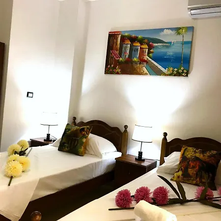 דירה Mali I Robit גולם