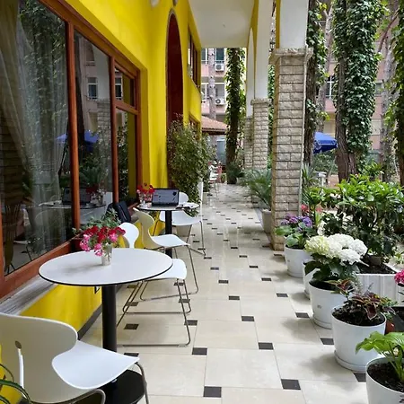 Mali I Robit Apartament Golem (Tirana)
