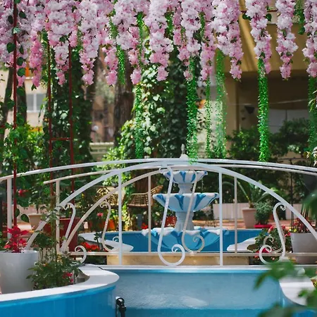 דירה Mali I Robit גולם